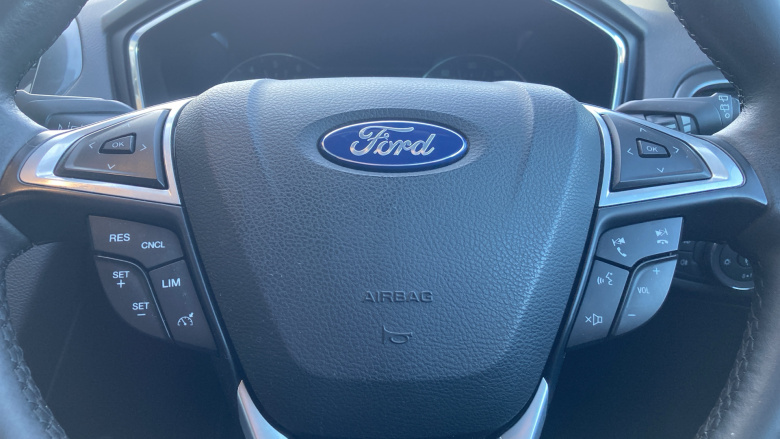 Ford Mondeo 2.0 EcoBlue Titanium Edition 5dr Diesel Hatchback